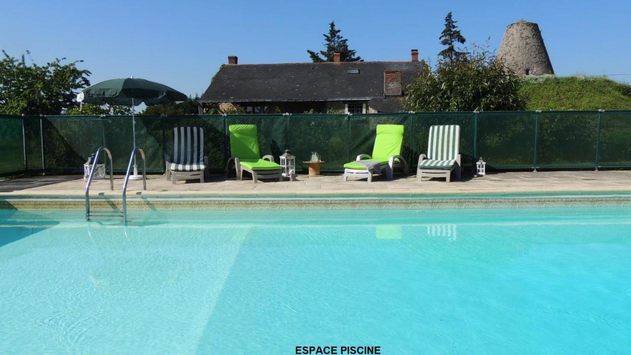 Gîte Hyrom 5 Places Moulin de la Placette Faye-d'Anjou Extérieur photo